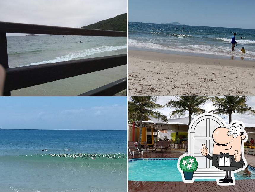 Portal Beach Club