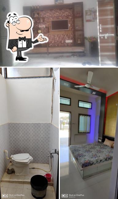 The interior of Siyaram Hotel And Guest House
