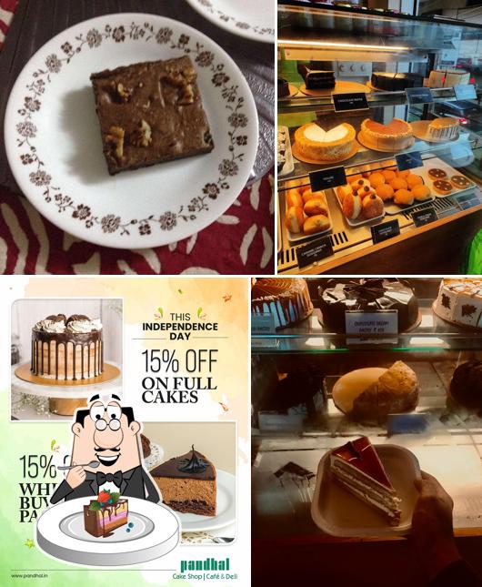 Chocolate cake at Pandhal Cake Shop Vazhakkala