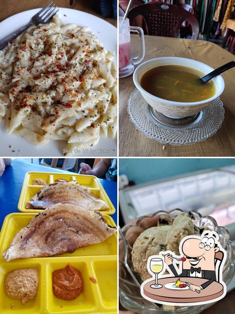 Food at Richy Rich ice creams ( Ice Cafe )