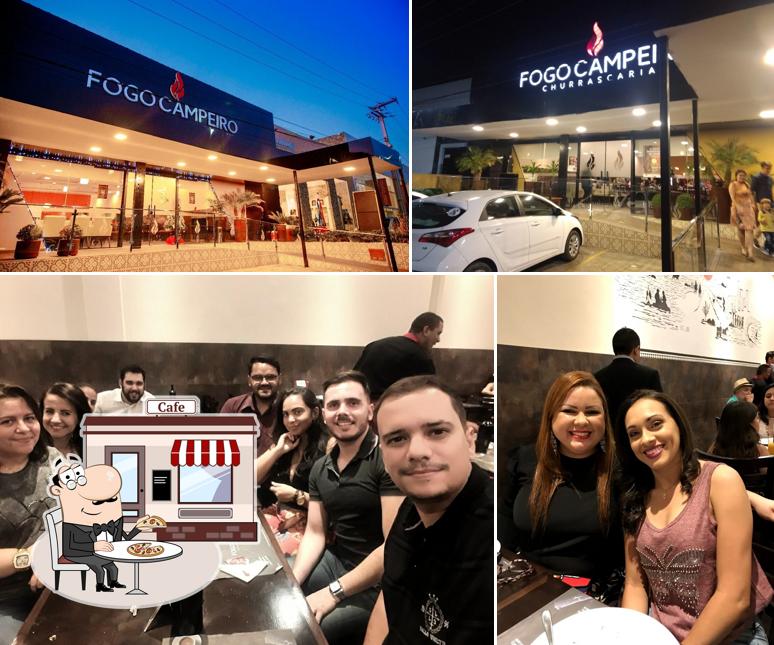 A imagem da exterior e balcão de bar no Top Grill Cariri