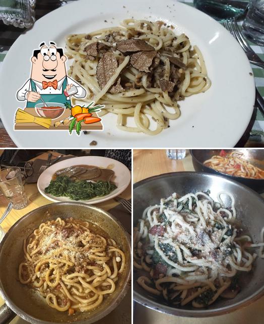 Spaghetti alla bolognese al Trattoria Degli Umbri