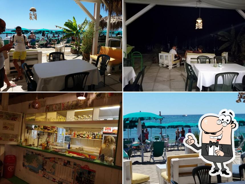 Gli interni di Punto Brasil ristorante stabilimento balneare