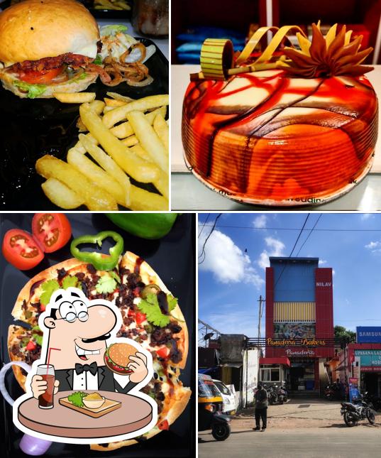 Hamburger at Panaderia Pathanapuram