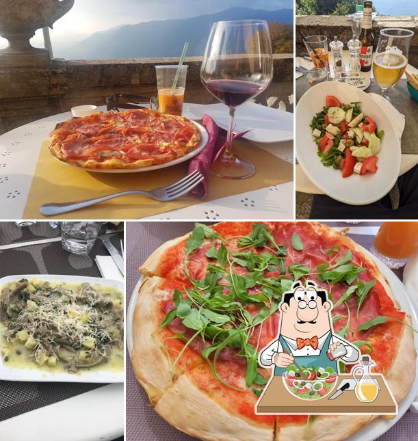 Insalata greca al Il Balcone sul Lago Café