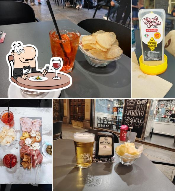 Cibo al Coffee Club via garibaldi
