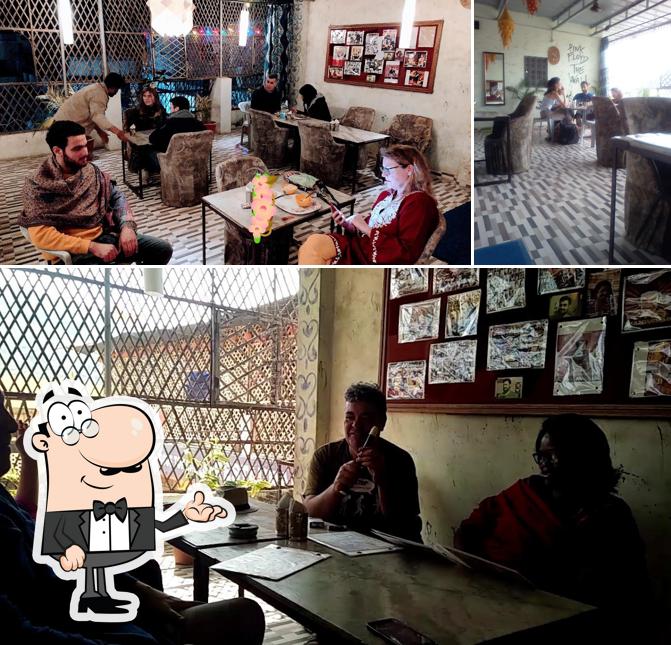 Check out how Tom and Jerry Restaurant. looks inside