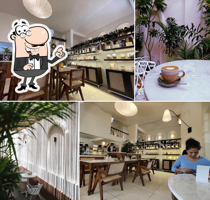 The interior of Roastery Coffee House C Scheme