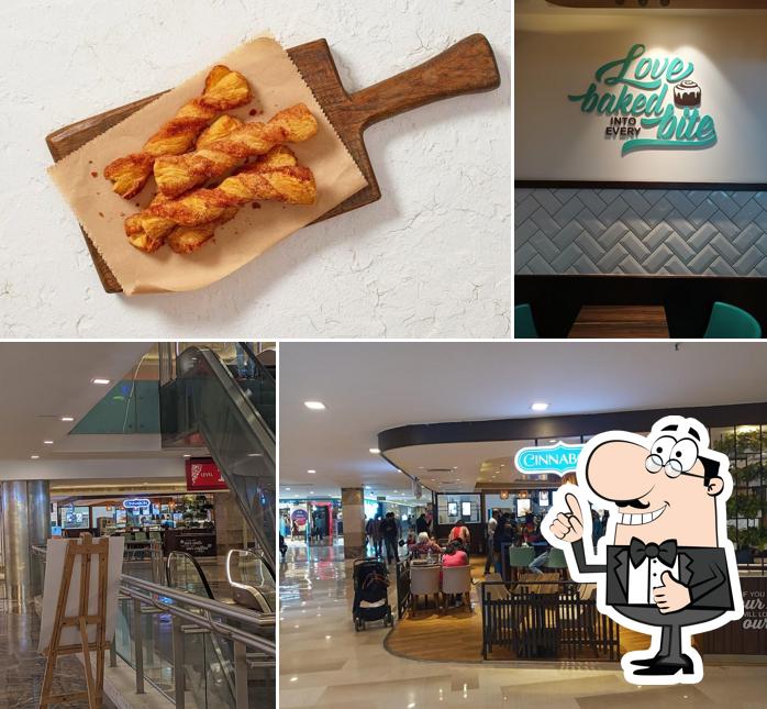 Look at this pic of Cinnabon India