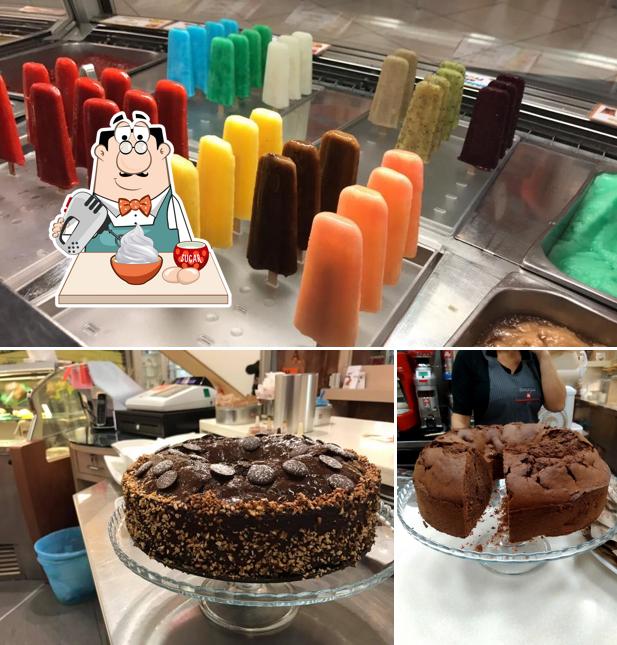 In and Out Sesto San Giovanni serve un'ampia selezione di dessert