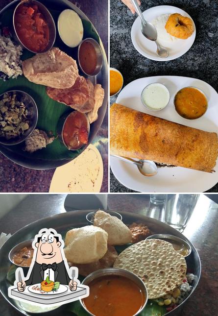 Food at Kamat Veg Restaurant - Sira