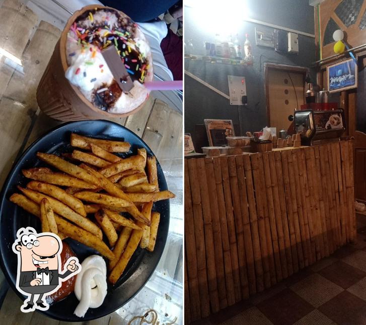 Check out how Loozers cafe looks inside