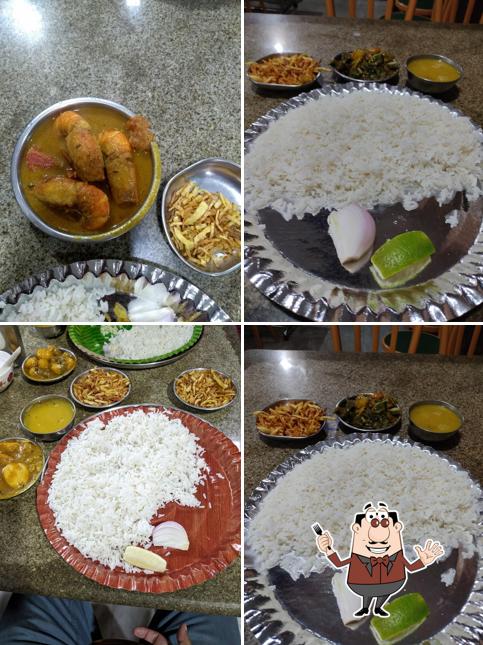 Food at Nandita Piece Hotel