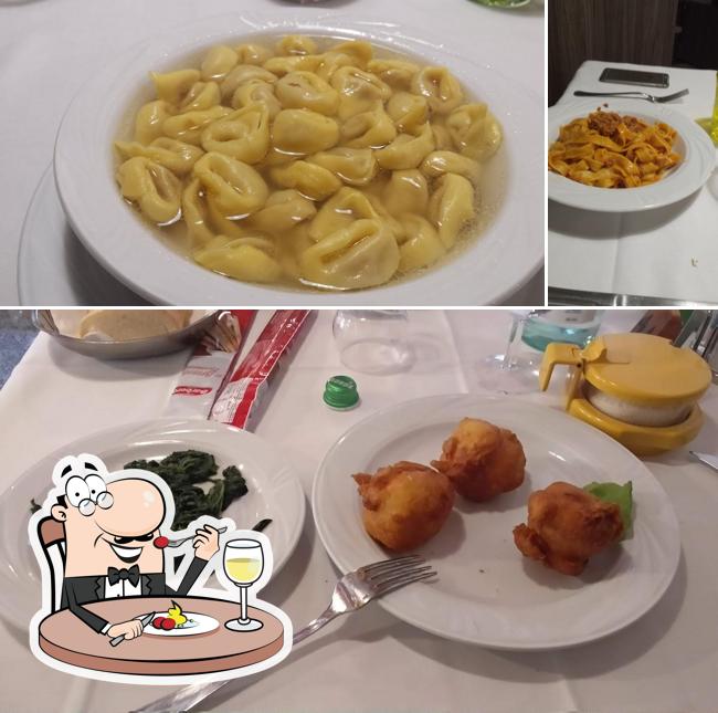 Platti al Tradizione Modenese da Stefani - Gastronomia con Degustazione e Trattoria