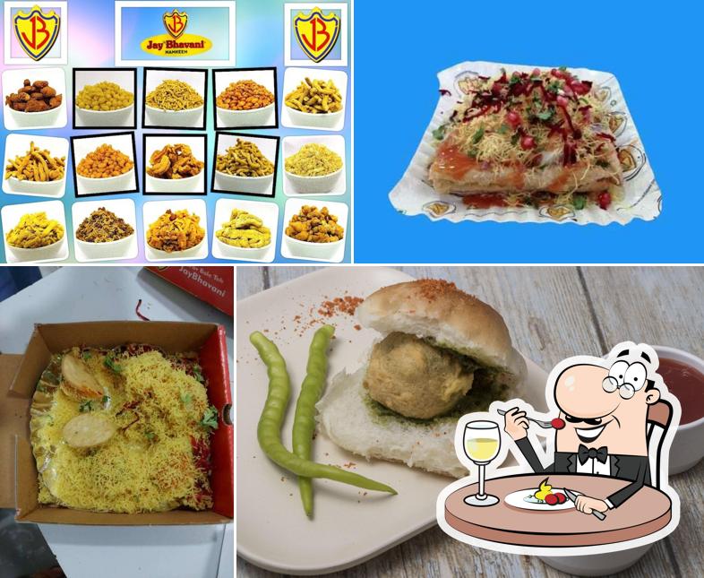 Food at Jay Bhavani Vadapav