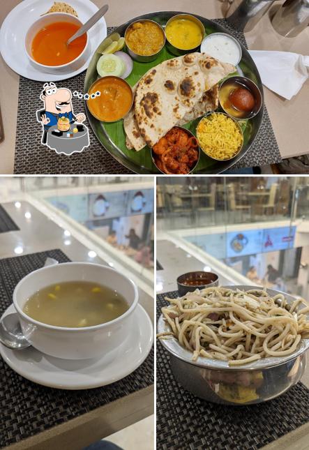 Meals at Café Siri