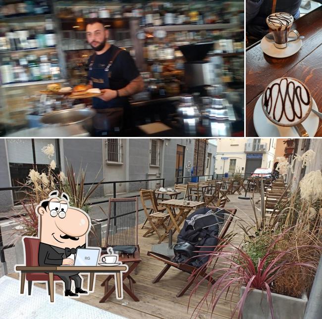 Tra le diverse cose da Bar The Room 46 si possono trovare la interni e cibo