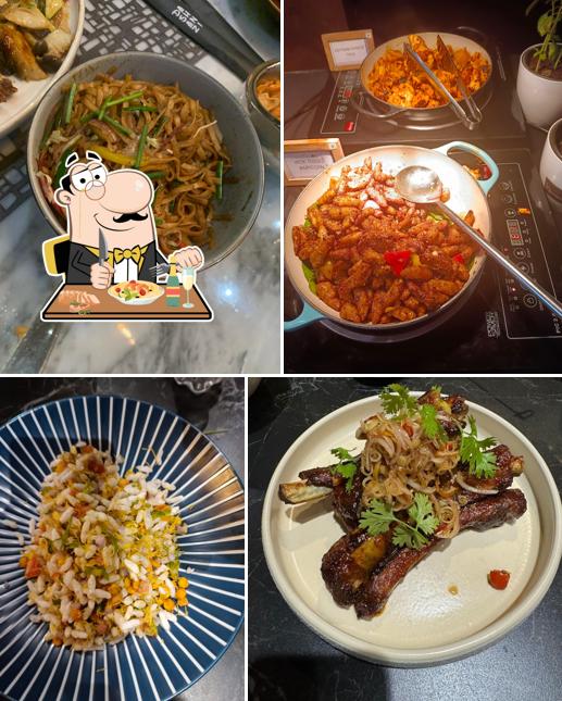 Pad thai at Dashanzi