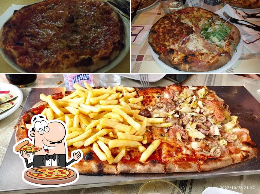 Ordina una pizza a Ristorante Pizzeria San Calogero