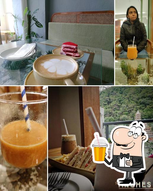 The Arches Cafe & Bakery