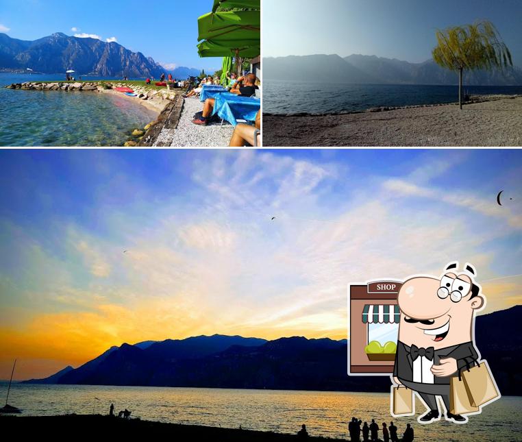 Puoi goderti l'aria fresca dal dehors di Paragliding Bar