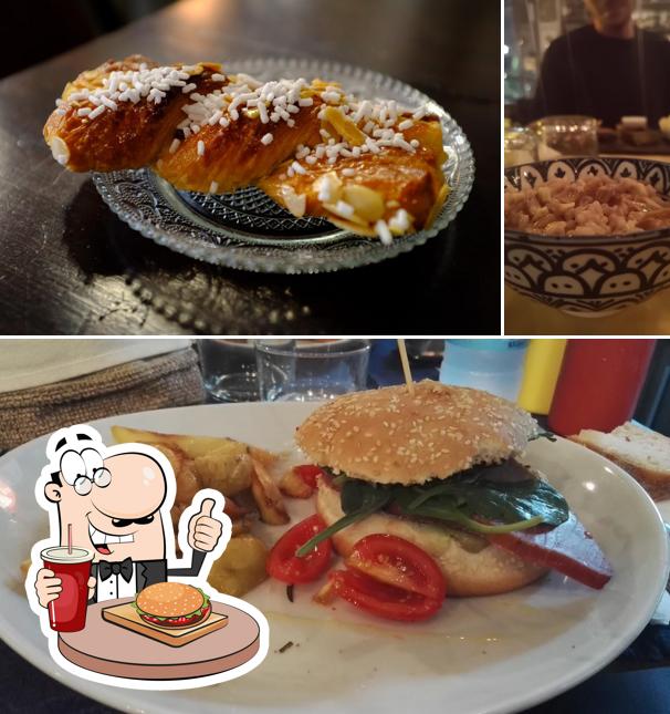 Prova un hamburger a Kitchen @more by Daniele bar bistrot