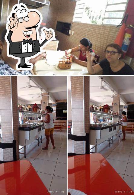 O interior do Bel restaurante