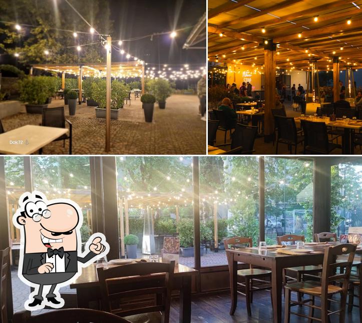 Dai un'occhiata agli interni di GDP Pizza & Sport