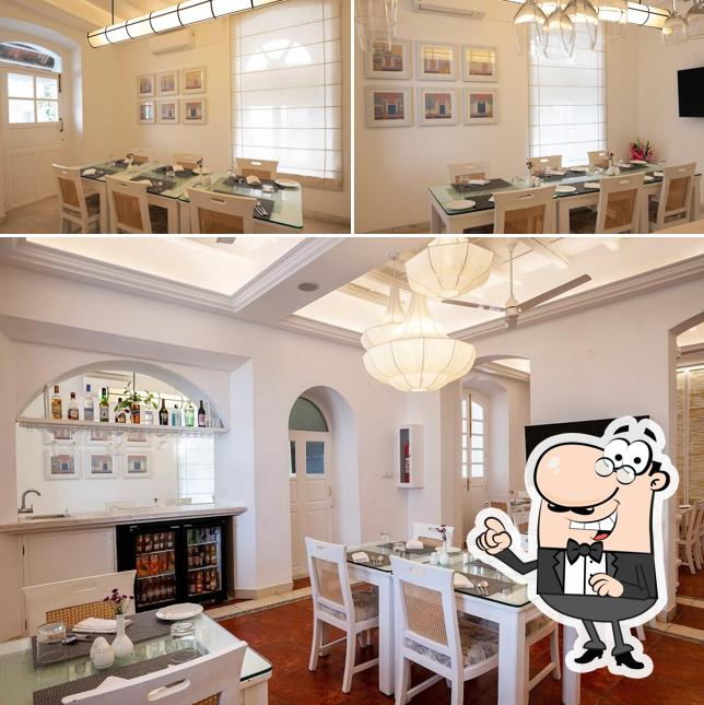 The interior of Le Pavillion