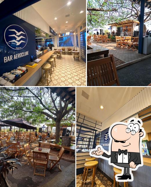 O interior do Bar Aeroclube Bauru