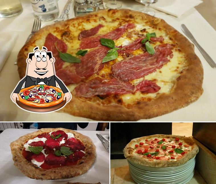 Ordina tra le molte varianti di pizza