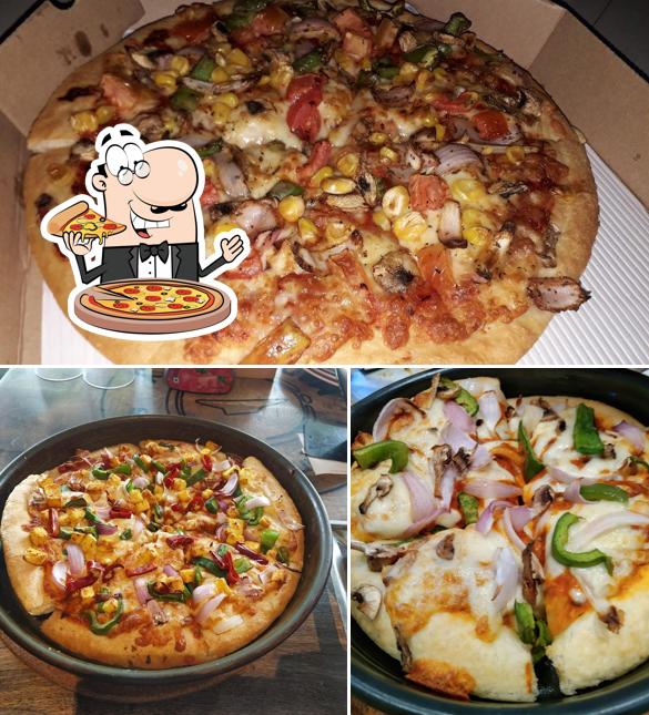 At Pizza Hut Patrakar Nagar, Sangli, you can enjoy pizza