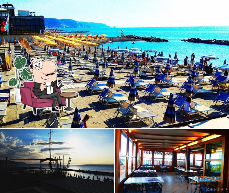 Gli interni di Tiki Beach