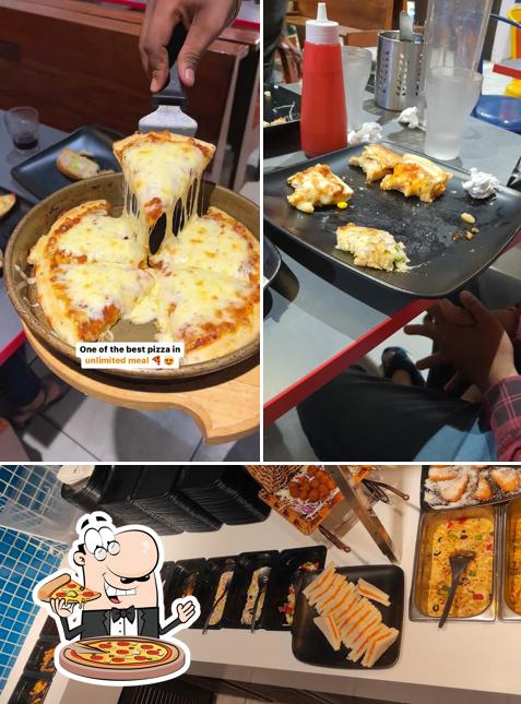 Get various variants of pizza