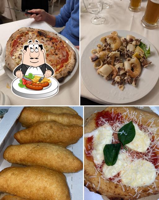 Platti al Pizzeria Vecchia Napoli