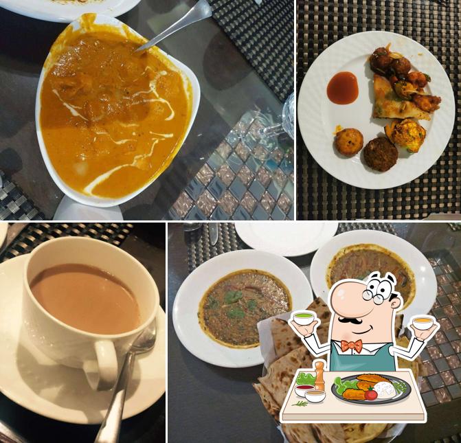 Food at Hotel Clarion Inn AMPS