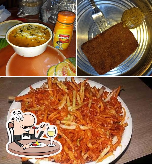 Food at Classic Fast Food Centre