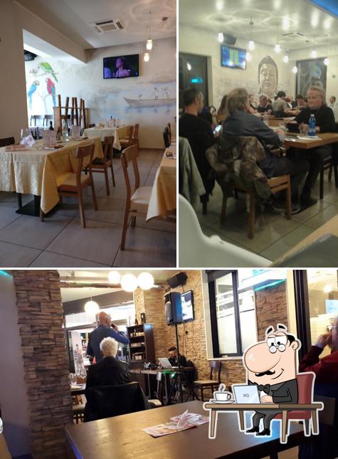 Dai un'occhiata agli interni di Fonda 56