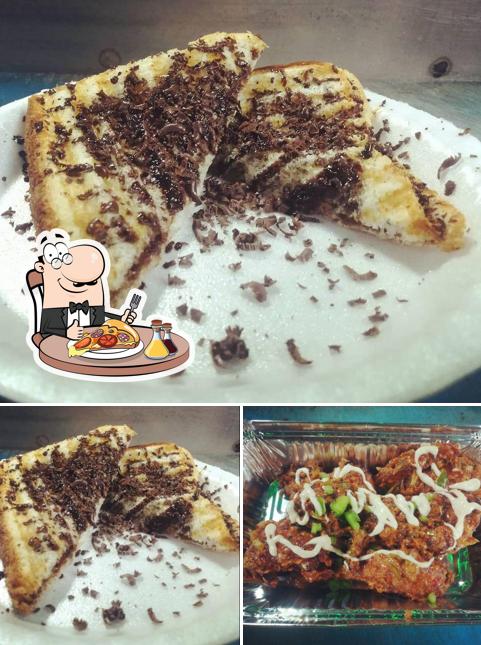 Order pizza at Hungry Singh (Food Truck)