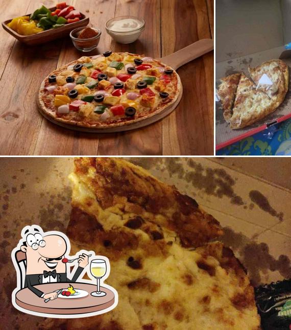 Meals at Oven Story Pizza