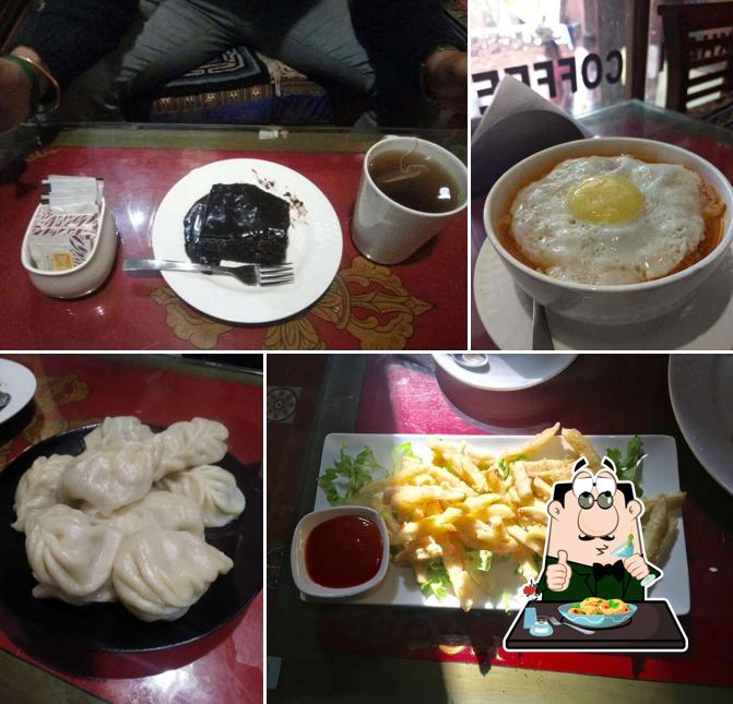 Meals at Kham Coffee House