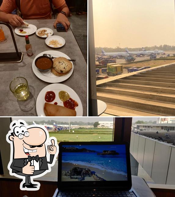 Look at the photo of The Lounge TFS