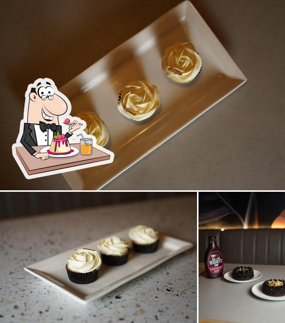 Bustling Brew Bistro Cafe provides a selection of desserts