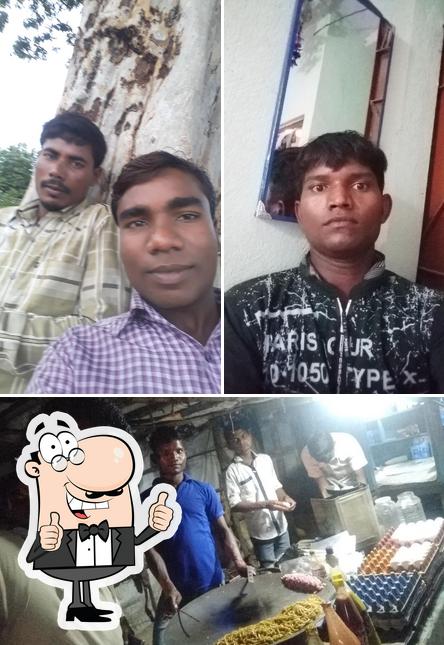 Look at the pic of Jhol Jhal Fast Food By Manoj Kumar