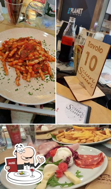 La immagine di cibo e bevanda da Sciuri Sciuri Pizzeria Fast Food