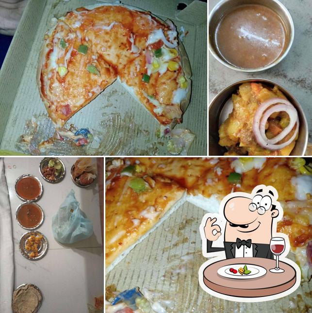 Food at Shri Hari Pavitra Bhojnalya