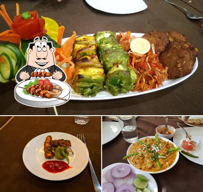 Food at Hotel Pavner