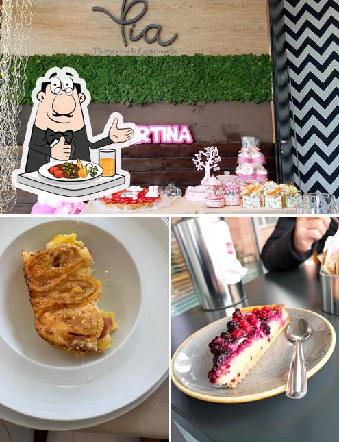 Platti al Pasticceria Monica