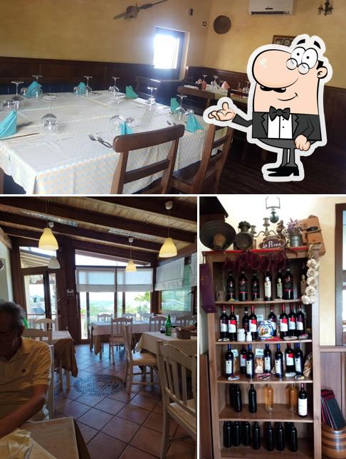 Siediti a un tavolo di Osteria La Petra
