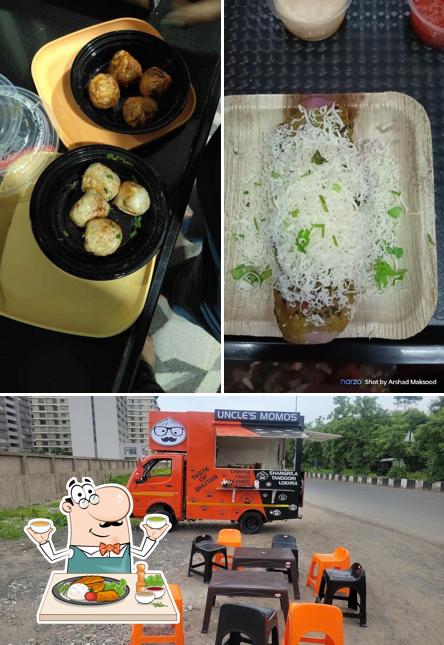 Uncle's Momos On Food Truck is distinguished by food and exterior